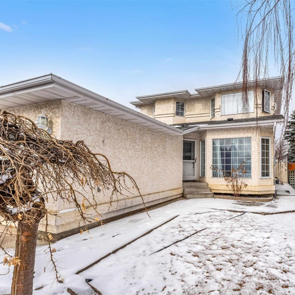 The exterior of a home for sale in Mill Woods.