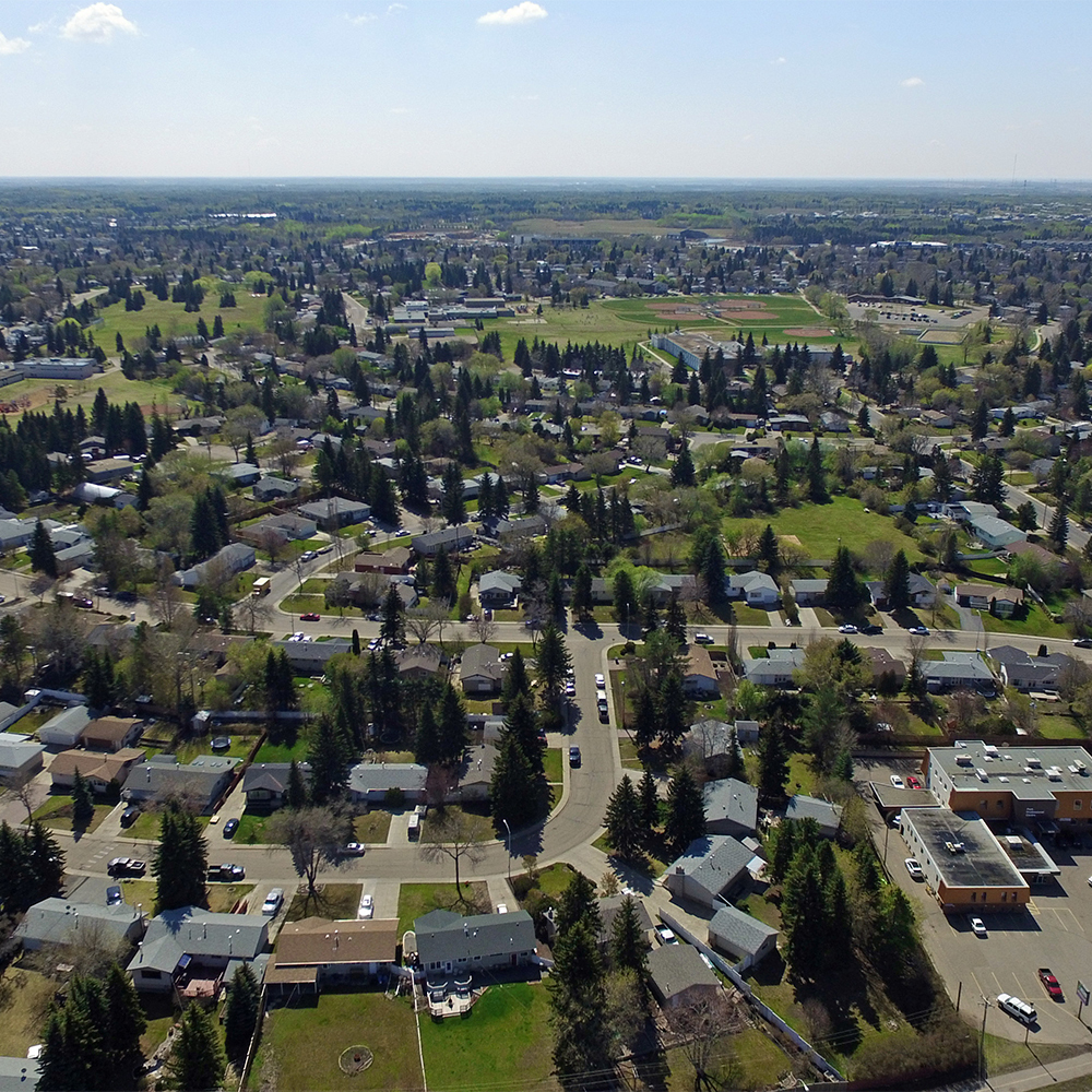 Aerial view of a Sherwood Park neighbourhood