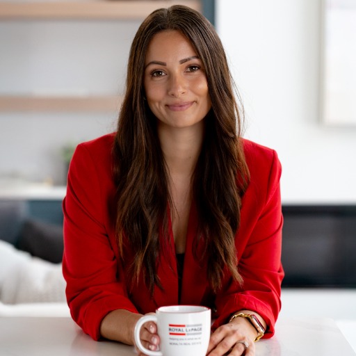 Meagan Berard headshot