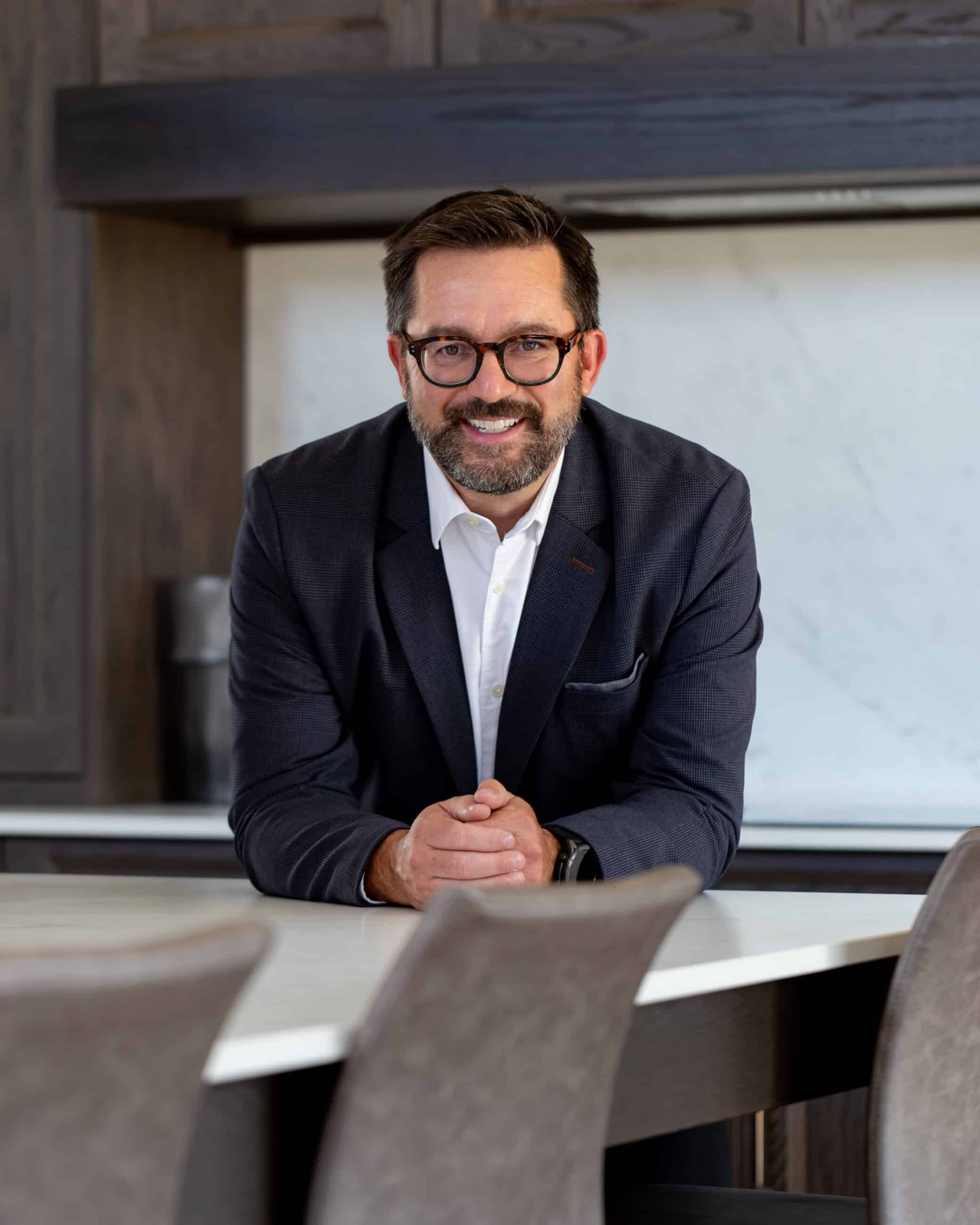 Tom Sheerer Dallas About Us - Get to Know Royal LePage Noralta Real Estate Brokerage